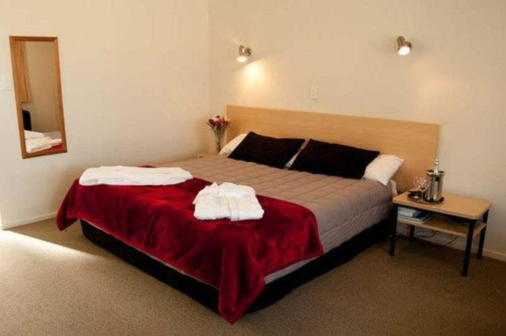 Captain Cook Motor Lodge Gisborne Exterior photo