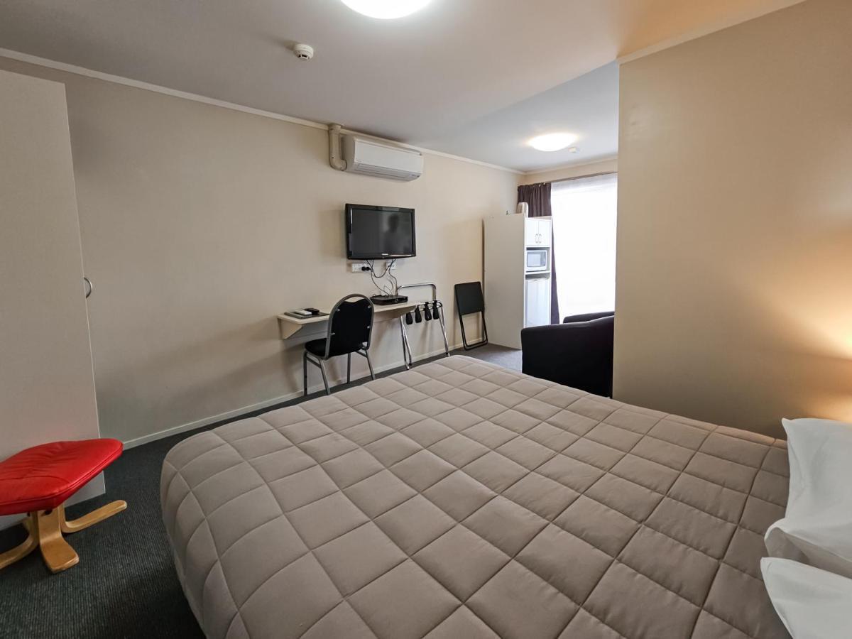 Captain Cook Motor Lodge Gisborne Exterior photo
