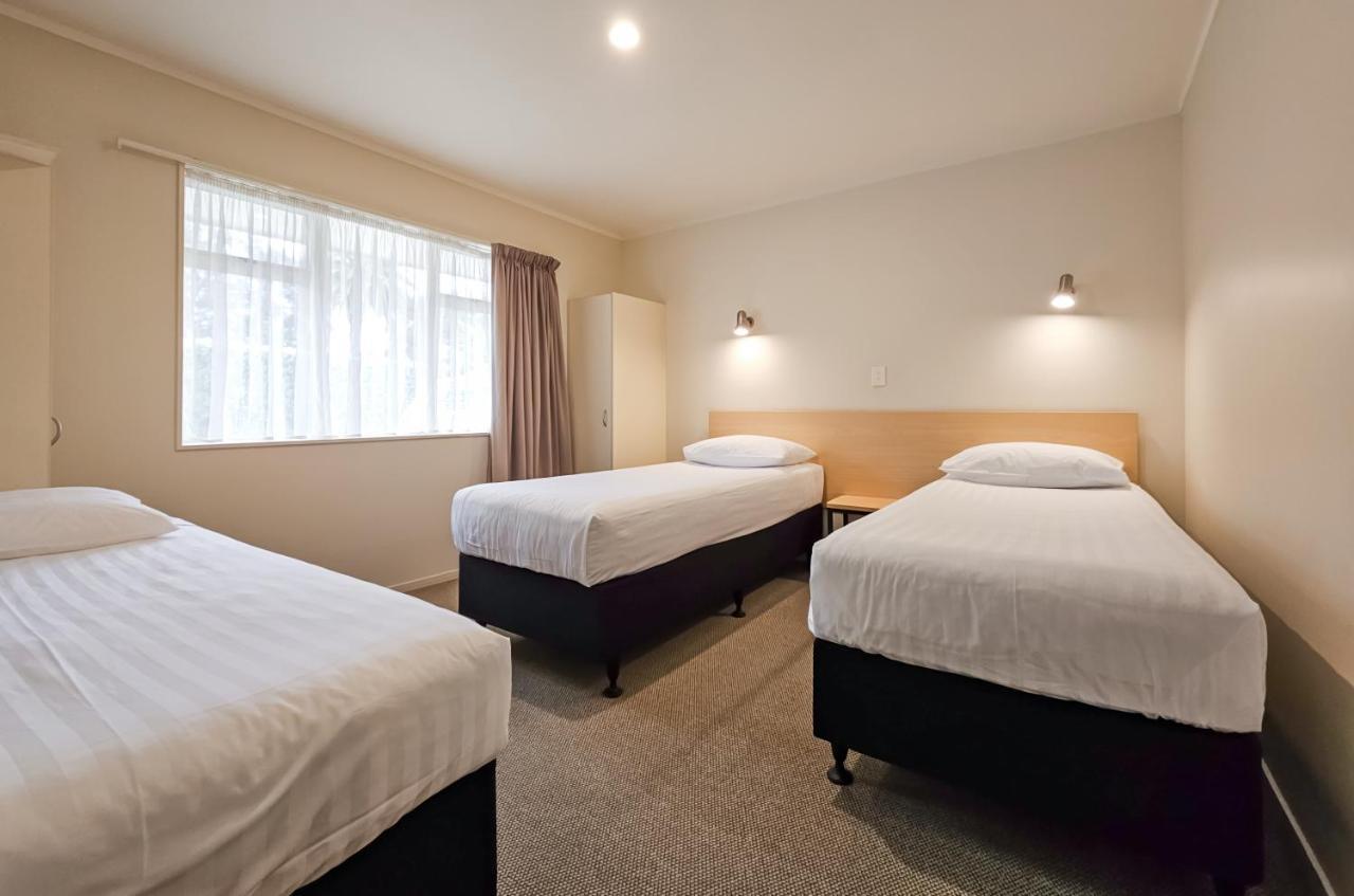 Captain Cook Motor Lodge Gisborne Exterior photo