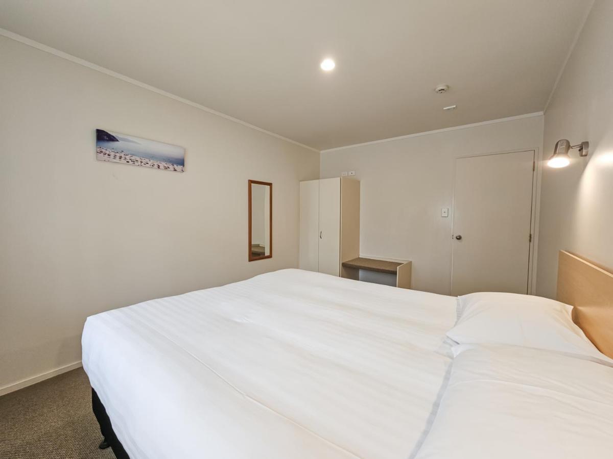 Captain Cook Motor Lodge Gisborne Exterior photo