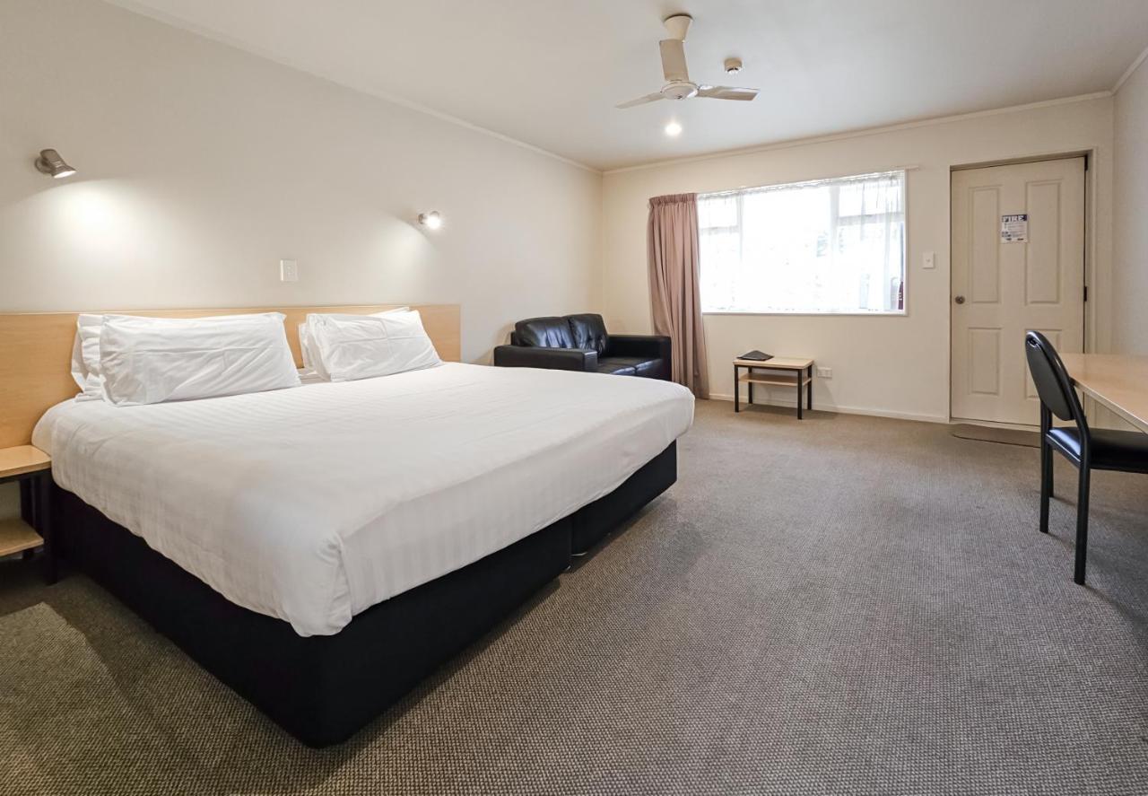 Captain Cook Motor Lodge Gisborne Exterior photo