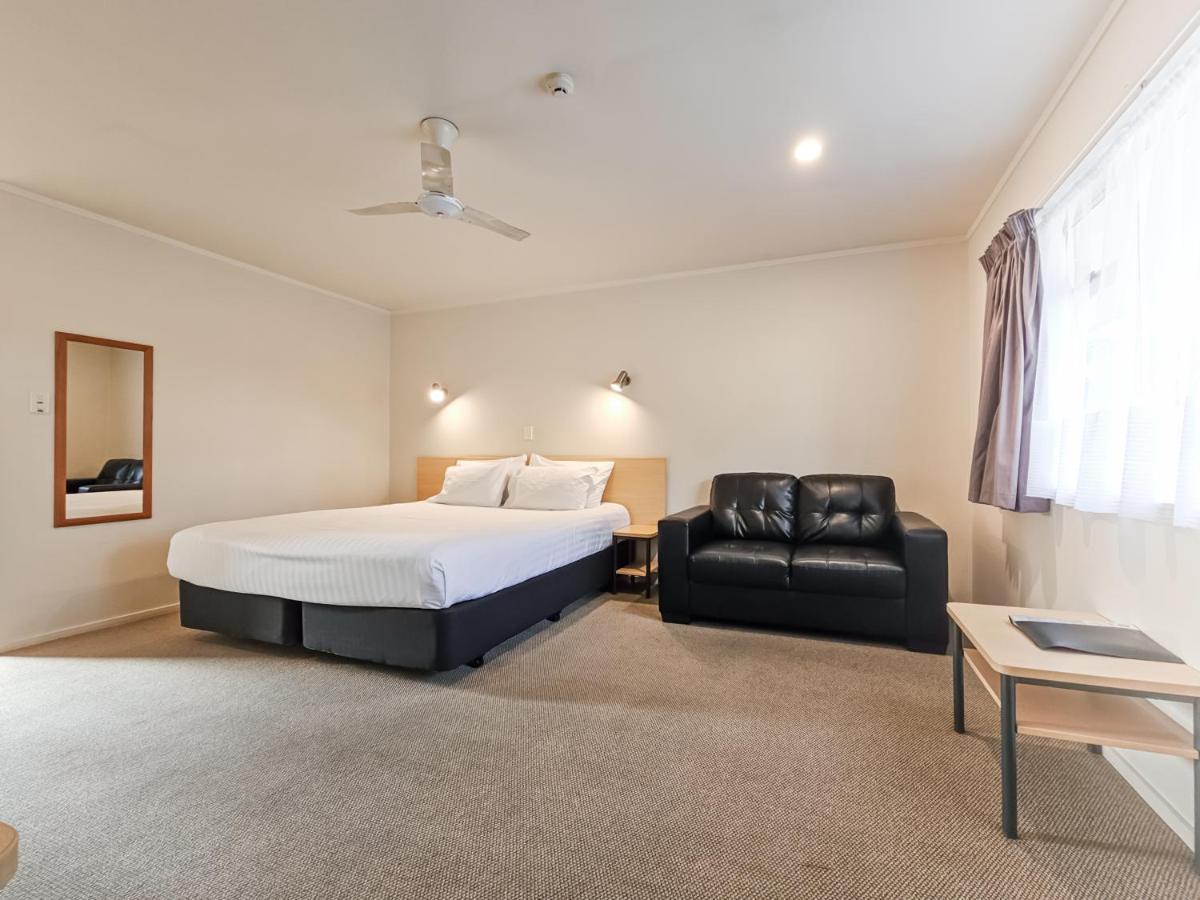 Captain Cook Motor Lodge Gisborne Exterior photo