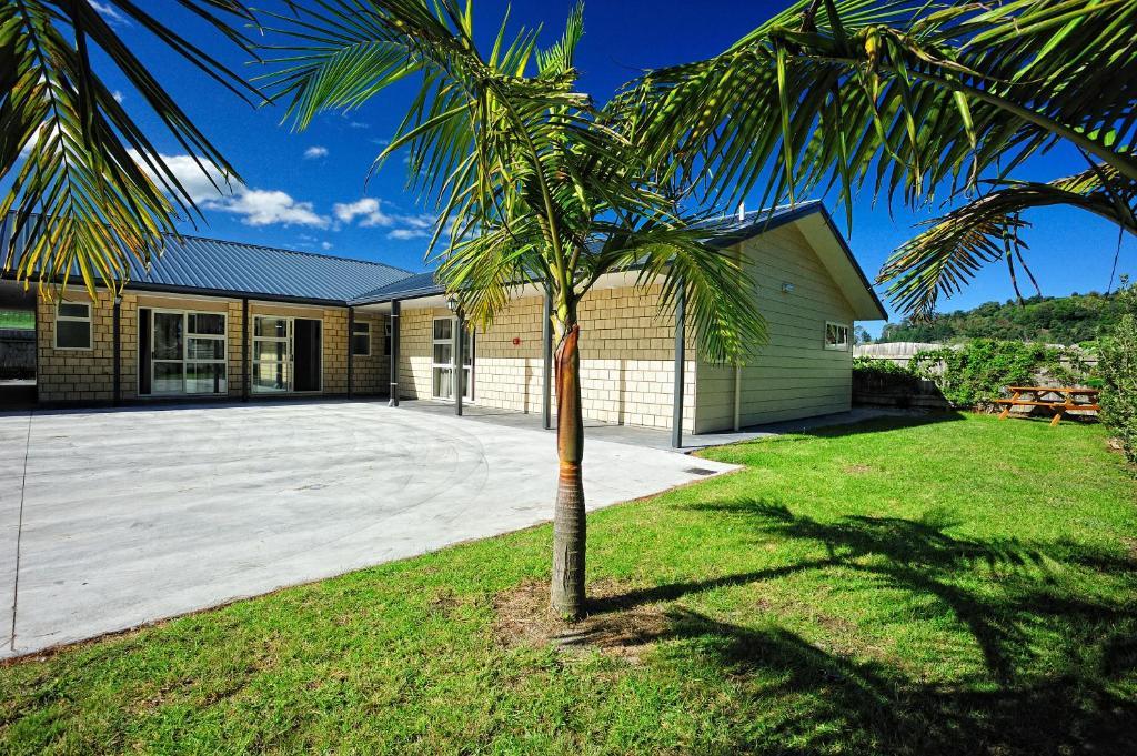 Captain Cook Motor Lodge Gisborne Exterior photo