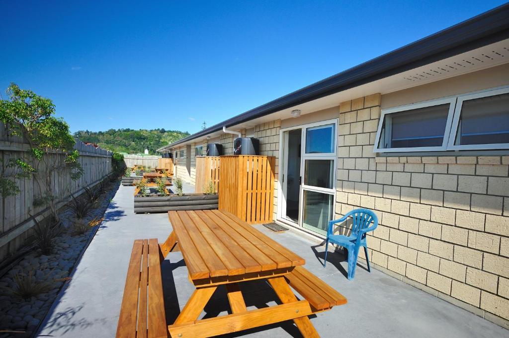 Captain Cook Motor Lodge Gisborne Exterior photo
